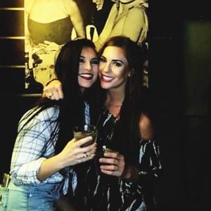 Meet your Posher, Abigail